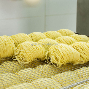 Liji Noodles Tholesalers لذيذ Chow Mein Noodles الصينية المعكرونة الفورية