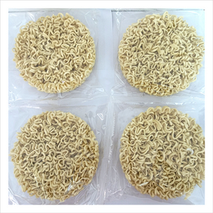 liji OEM المعكرونة الفورية 65g تعبئة فردية رامين المعكرونة الفورية تشاو مين نودلز