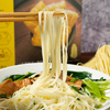 Liji Instant Noodle Manufaction OEM الفوري المعكرونة منخفضة الكانتونية