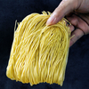 حزمة متنوعة من Noodles Fine by Liji Brand ، الوجبات الخفيفة الآسيوية المصنوعة يدويًا