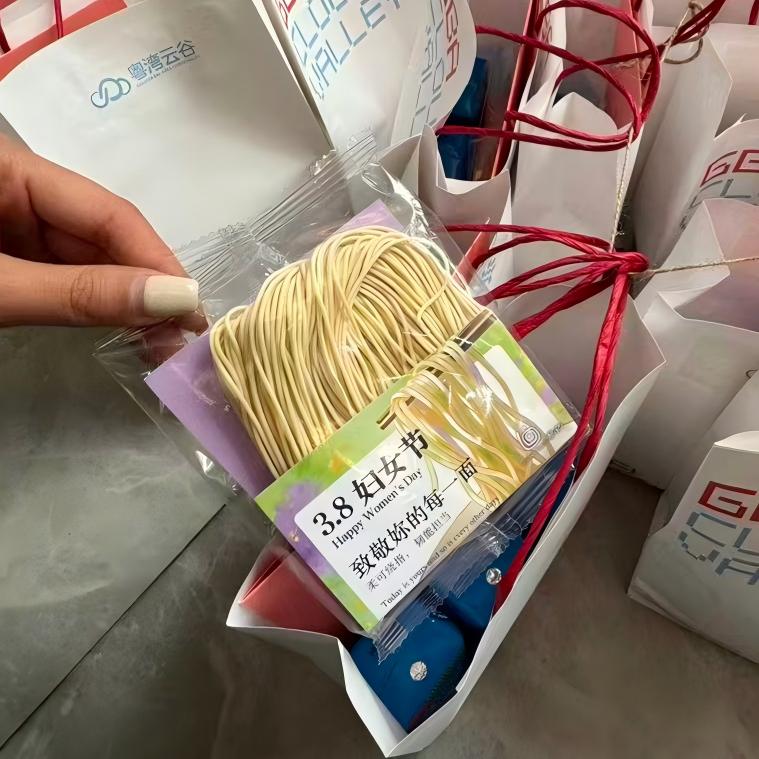 699198ca0ddc7ca5b11d651ddc683e8(1)