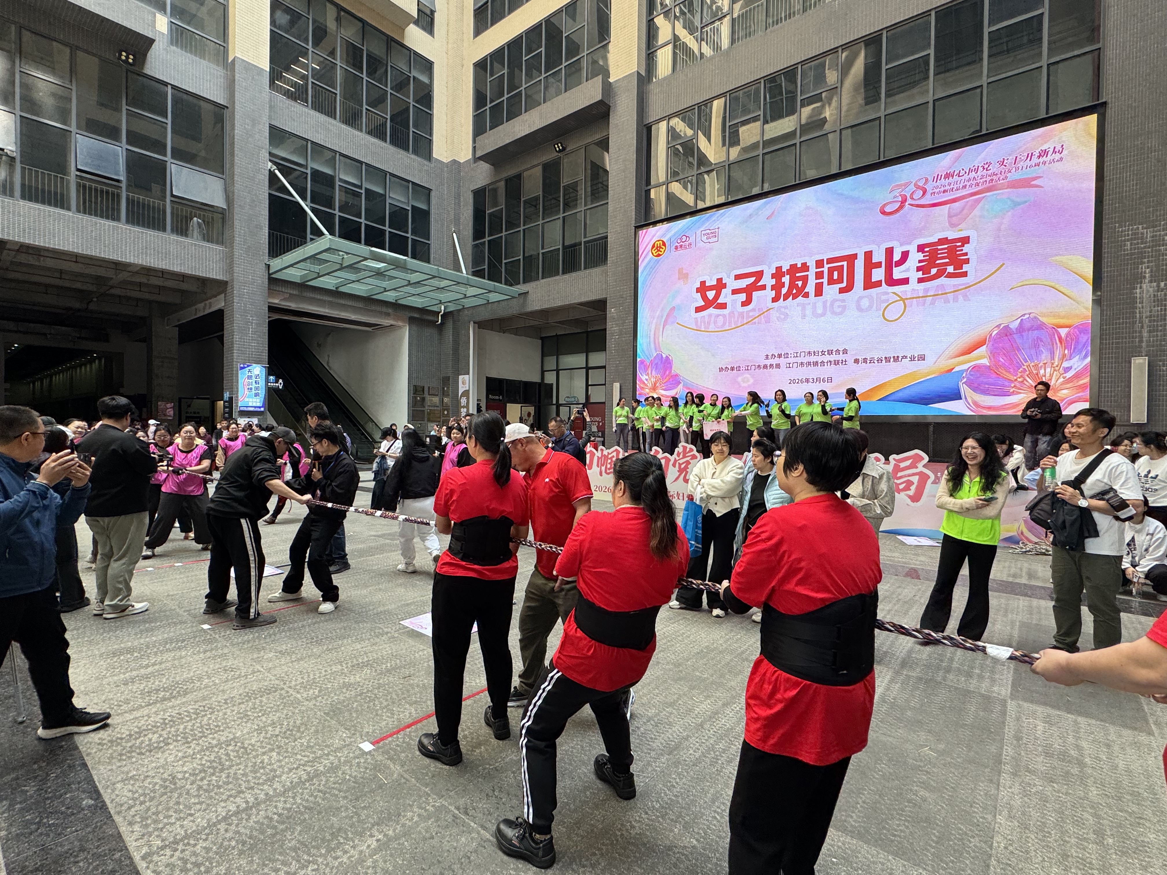 2077c18fc9cbaf8e5c07a121391b468